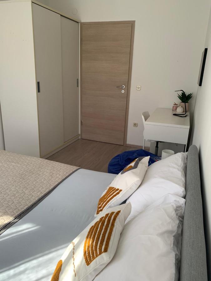 Jukich Apartment *